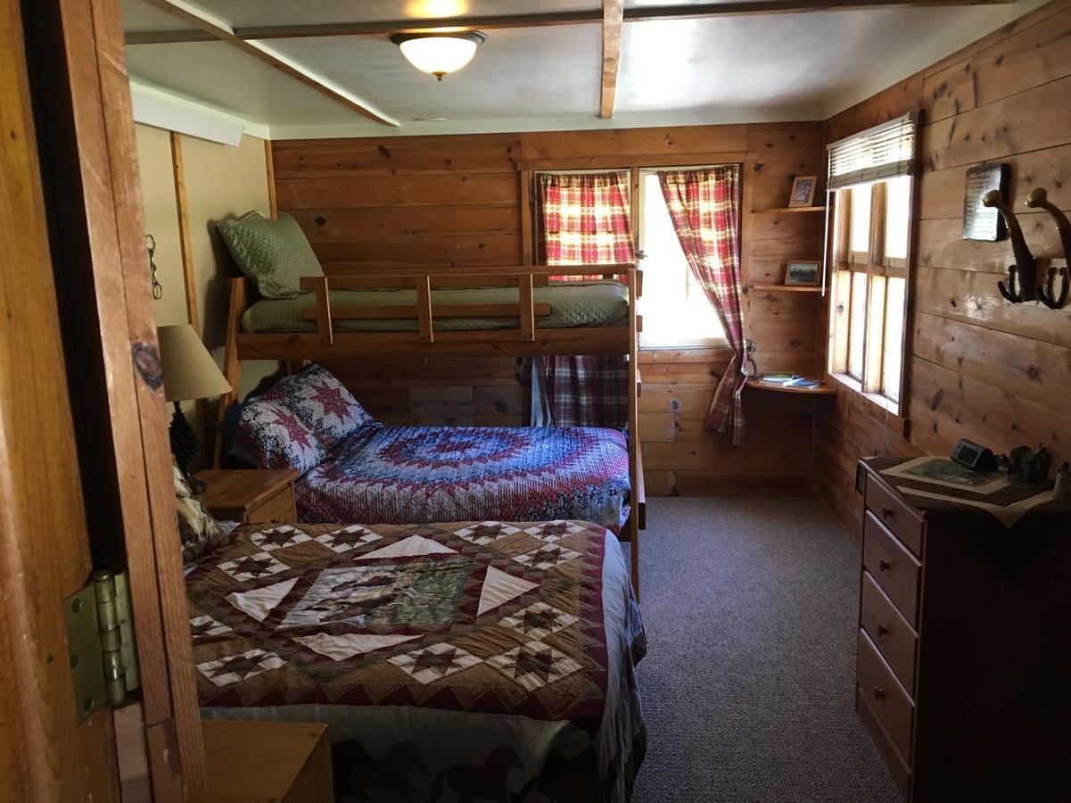 Ghost Canyon Getaway 호텔 Hermosa 외부 사진